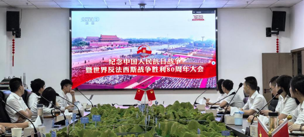 截屏2025-10-08 20.38.05